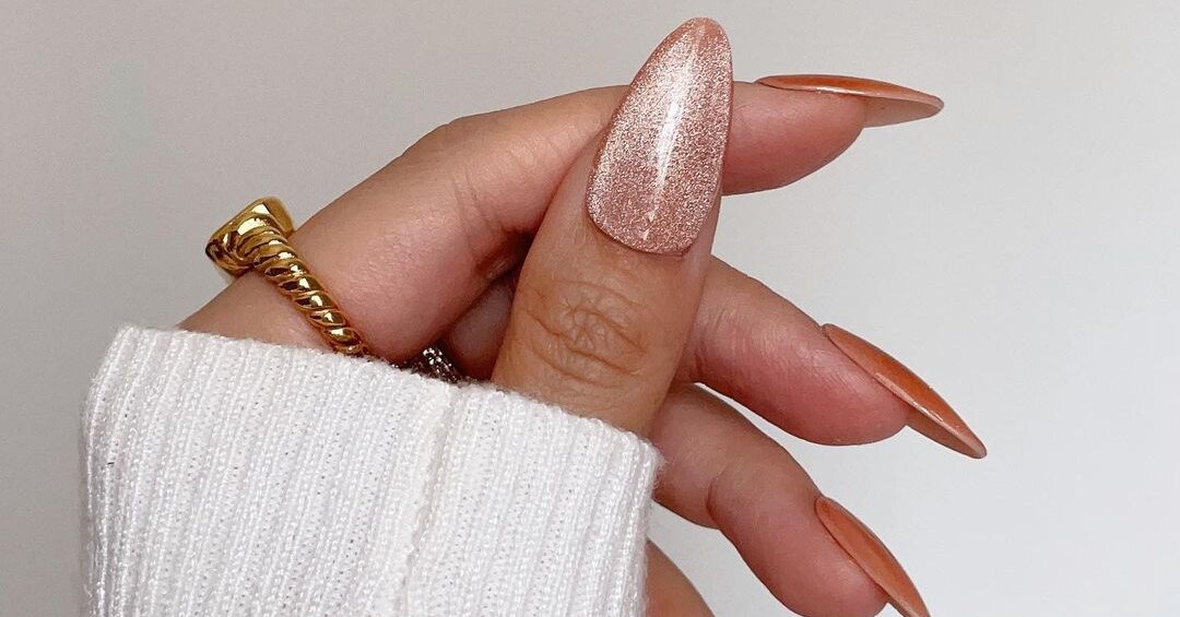 актуальний манікюр весна 2025